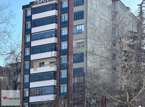 Niksar Merkezde Satılık 3+1 Sıfır Daire (113m²) 1