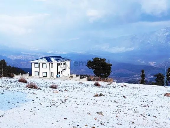 Kar Emlaktan Yenikonacık Bozkırlı Mevkiiinde 360 M2 Satılık Arsa 1