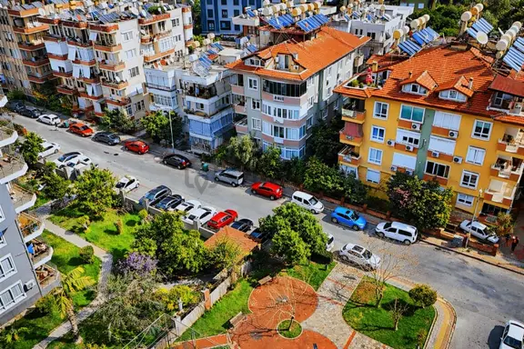 Kadıpaşa'da Acil Satılık 2+1 Ayrı Mutfak Geniş Daire 1