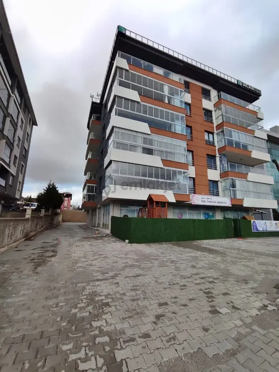 Devlet Su İşleri Yakınında 3+1 Satılık Daire 2