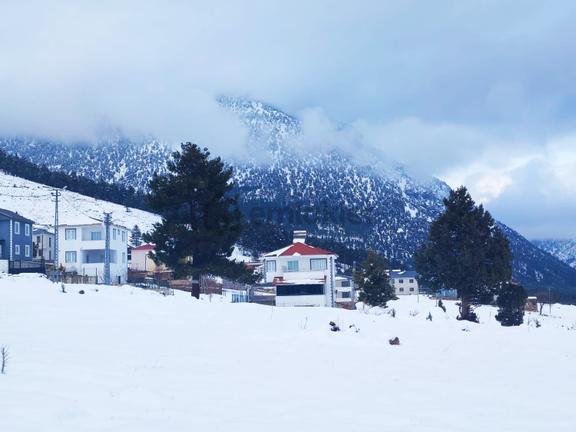 Kar Emlaktan Yenikonacık Bozkırlı Mevkiinde 400 M2 Satılık Arsa 1