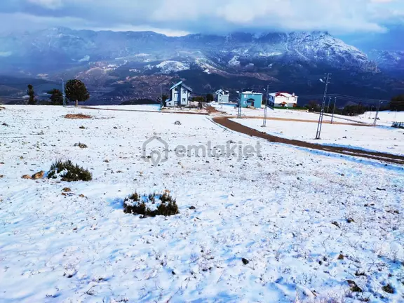 Kar Emlaktan Yeni Konacık Bozkırlı Mevkiinde 360 M2 Satılık Arsa 2