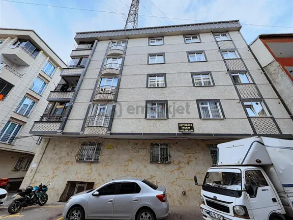 Pınar Mah'de 3+1 115 M² Sıfır Gibi Bahçeli Temiz Bahçe Kat Daire 1