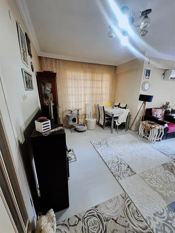 520 Gayrimenkulden Sarımsaklıda Merkezde 2+1 Satılık Daire 2