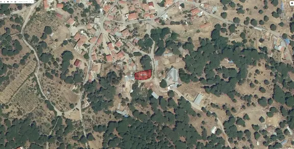 Kuzay Kök Gm.danışmanlığından Bergama Göbeller Köyünde Satılık Arsa 2