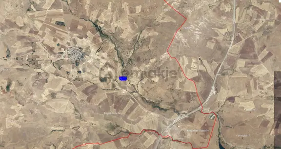 Tunceli Pertek Tozkoparan Köyünde 7.309 M2 Tarla Ana Yola Sıfır