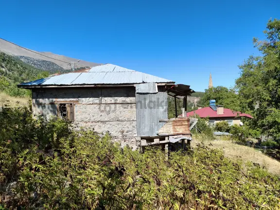 Kar Emlaktan Akçatekir Eski Köyde 235 M2 Satılık Arsa 2
