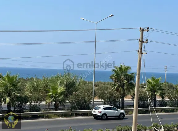 Denız Manzaralı Denize Sıfır Fırsat Yatırımlık Daire 2