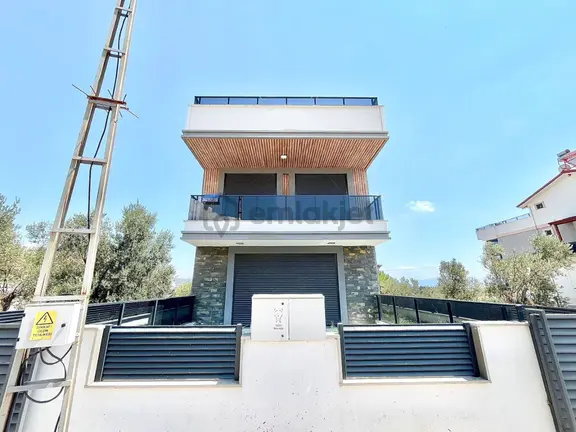 Yükselden Gürede Şahane Manzara Kusursuz İşçilik 3+1 Lüks Villa 1