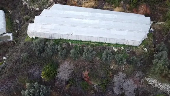 Alanya Kayabaşı Mah.sökelli Mevkii Seralı Satılık 1330 M2 Tarla 1