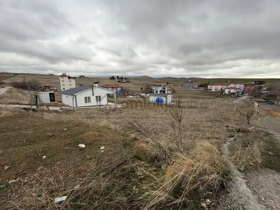 Atatürk Mah Köşe Başı 235m2 Yatırımlık Hisse Tapulu İmarlı Arsa 2