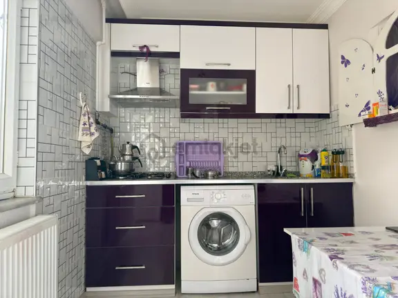 🏡kaynak Mahallesi🏡 ✅1+1 70m2 5 Katlının Zemin Katı ❇️özelikli Petek Kombili ❇️kapalı Mutfak 1