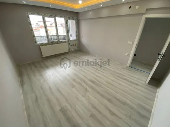 Acill Buca M.kemal Mah.de Opet Caddesi Üzeridende 2+1 100m2 Dgazlı Full Tadilatlı Satılık Daire 2