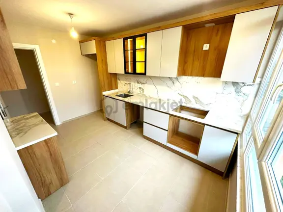 🔰blue Life Egen'den Gerçek İlan-akçay'da Huzur Veren Konumda Ayrı Mutfak Ön Cephe 3+1 Daire 1