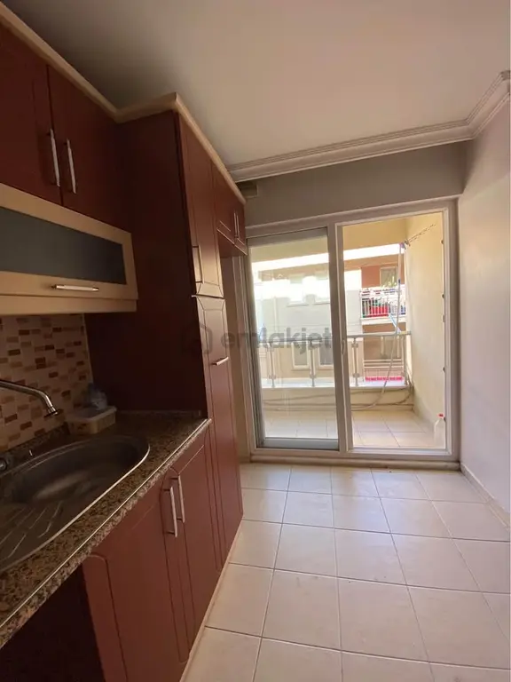 🏡dinçer Mahallesi 🏡 ✅3+1 135 M2 6 Katlının 5 Katı ❇️açık Mutfak Petek Kombili ❇️full Özelikli 2