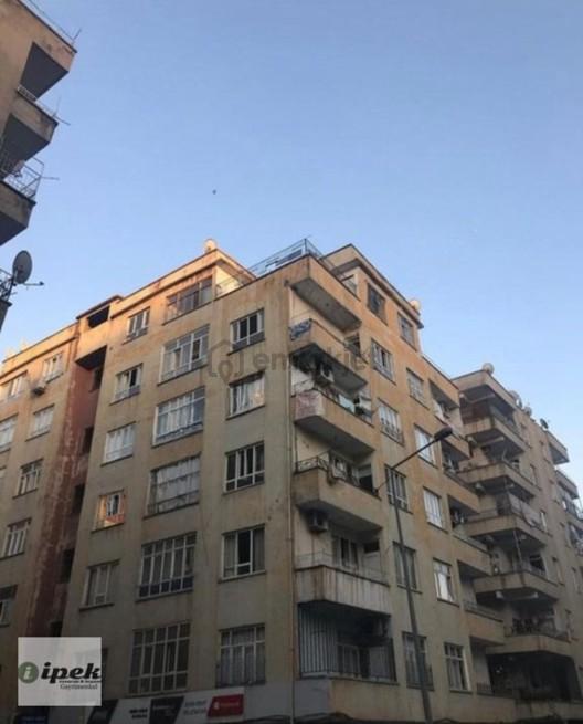 İpek Gayrimenkul - Bahçelievlerde Kiralık 2+1 Uygun Daire 1