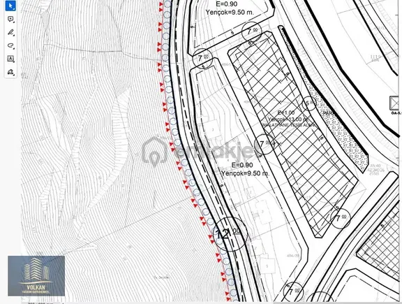 Uluslararası Yola 1,8 Km Mesafede 4 Kat Ticari İmarlı Arsa 2