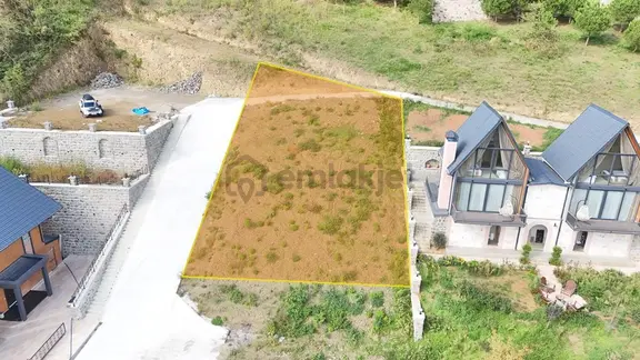 Trabzon Akçaabat Helvacıda Satılık Arsa 2