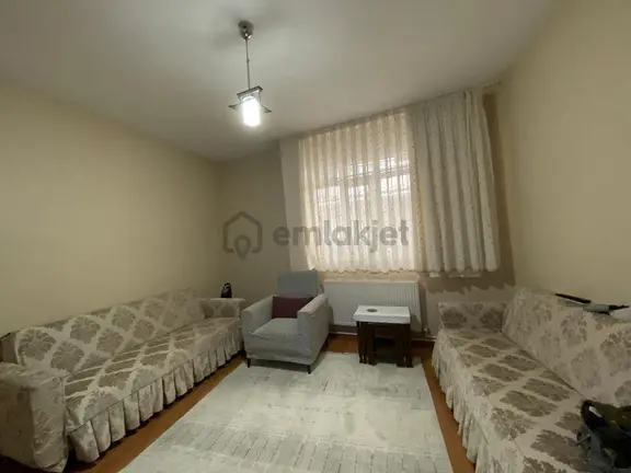 Bağcılar'da Satılık 2+1 Yüksek Giriş Daire 2