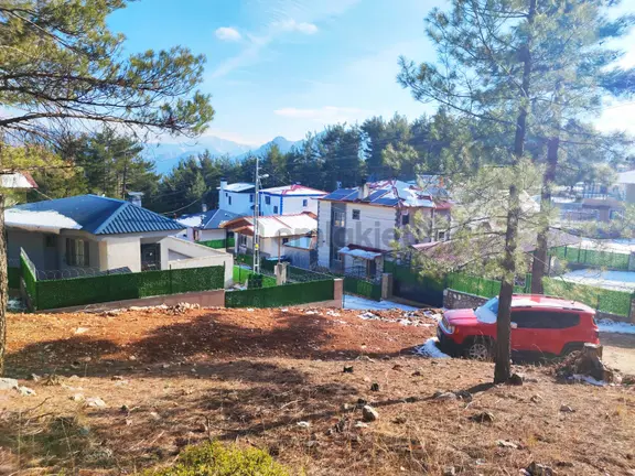 Kar Emlaktan Yenikonacık Kırıntı Mevkiinde 400 M2 Satılık Arsa 2