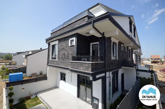 Sakarya Kocaali'de Bahçeli Denize Yakın 3+1 Villa 2