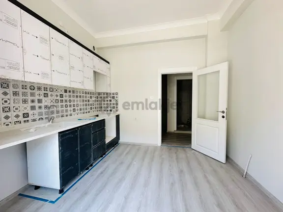 Battalgazi'de Asansörlü Sıfır Binada 3+1 Giriş Kat Satılık Daire !! 2