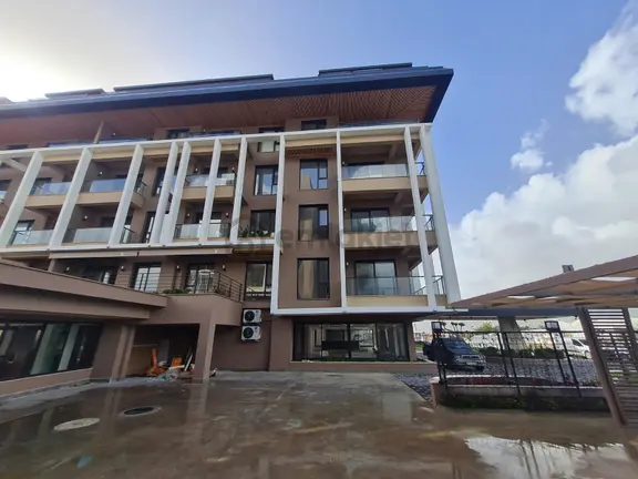 Alanya Oba'da Site İçerisinde 2+1 Satılık Sıfır Daire 1