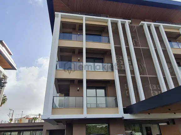 Alanya Oba'da Site İçerisinde 2+1 Satılık Sıfır Daire 2