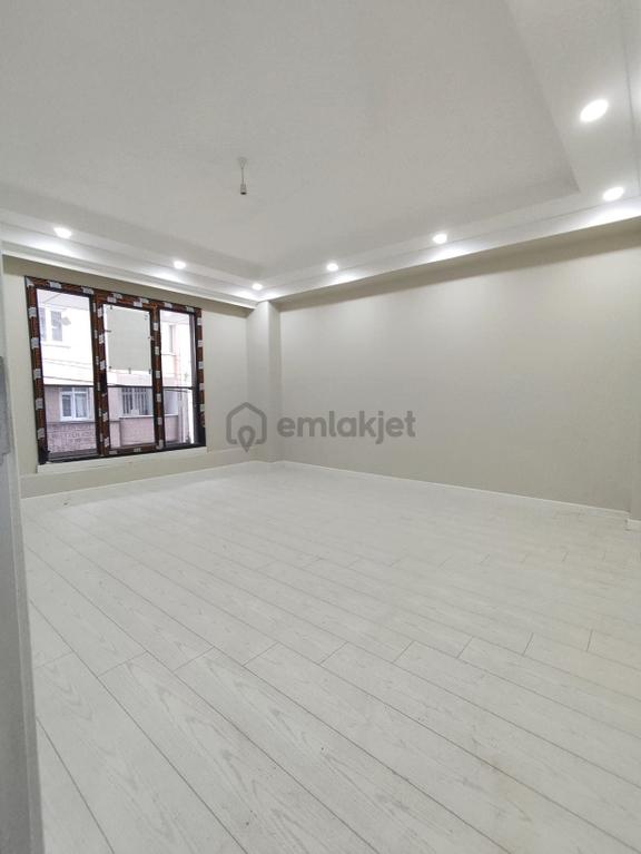 Has Seba'dan Tevfikbey Mh 3+1 120m2 Emsalsiz Büyüklükte Giriş Kat Daire 1