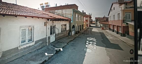 Okular Bölgesinde Satılık Arsa (depremevi Arsası) 1