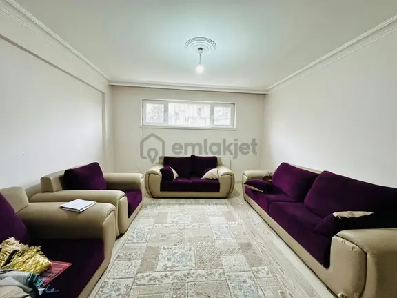 Ekin'de Bostancık Caddesi Yakını Giriş Katta 3+1 Satılık Daire !!! 2