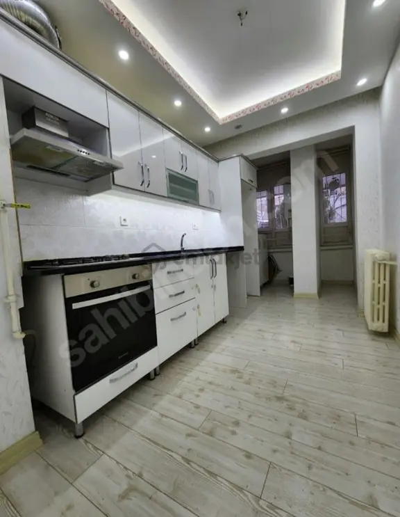 Aşağı Eğlence Mah Yakını 2+1 Full Yapılı Kat Konumunda Satılık Daire 1