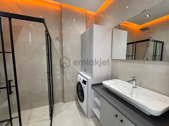Muhteşem Lüks Deniz Manzaralı Önü Kapanmaz Villa 1