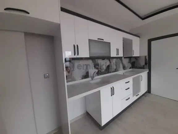 Parstan Hekimzadede Sıfır Arakat Doğalgazlı Asansörlü Fırsat 1+1 1