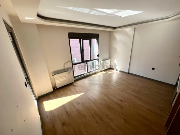 🏡 Referans'tan Akçay'da Şık Tasarımlı Sıfır Bina 1+1 Daire 2