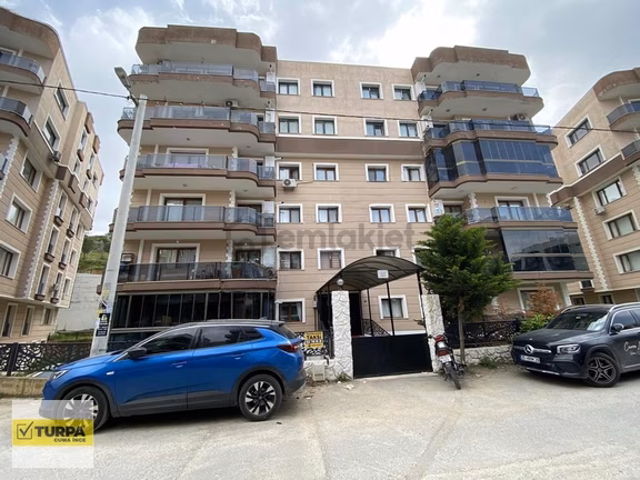 Buca Kuruçeşme'de Site İçi 3+1 Çok Geniş Daire 1
