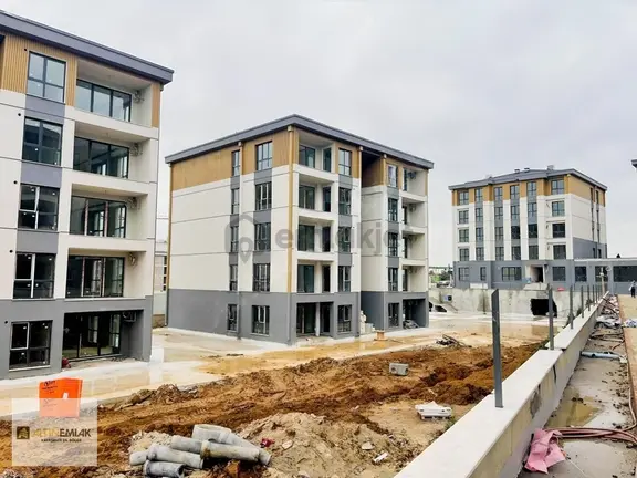Başakşehir Kayaşehir Satılık 3+1 Daire Bahçe Kullanımlı 27m2 1