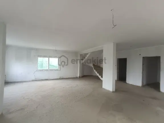 Sarıcam Bayramhacılı Mah Full Göl Manzaralı 3 Kat +teraslı Villa 2
