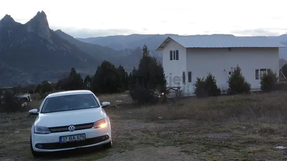 Recep Ümit'ten Sarıcakaya'da Satılık 4 Parsel 20277 M2 Bağ Vasıflı 1. Sınıf Tarım Arazisi. 1