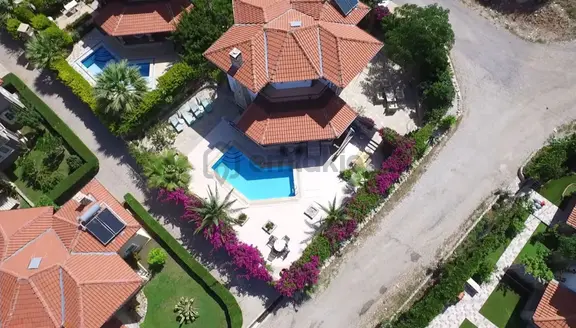Ovacık'ta Babadag Yolunda 3+1 Geniş Villa 1