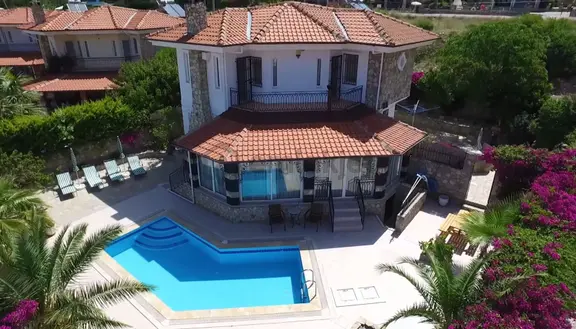 Ovacık'ta Babadag Yolunda 3+1 Geniş Villa 2