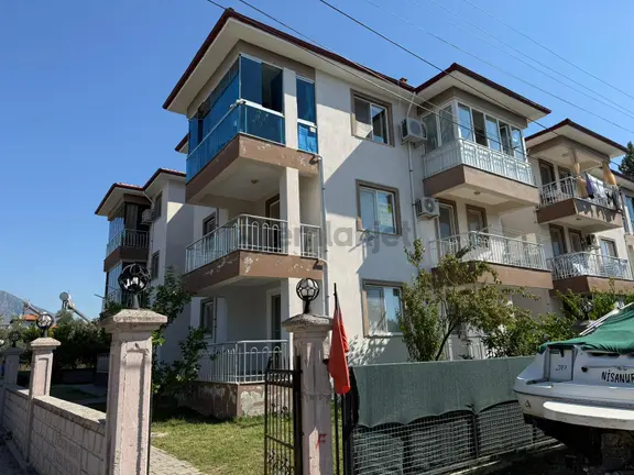 Ortaca Cumhuriyette 2+1 Arakat Daire Satılık. 1