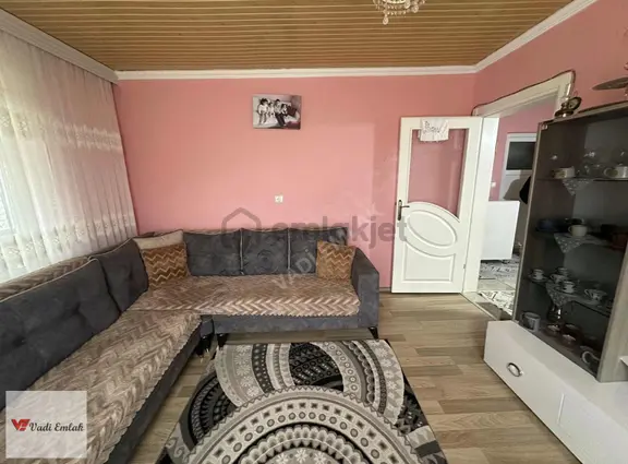 Güneşli Mahallesinde 503 M² Arsa Ve 2+1 Ev Satılık | Vadi Emlak 2