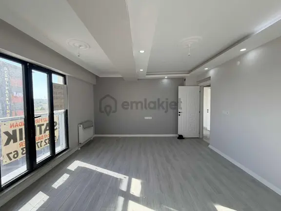 Ergene Cumhuriyette 2+1 - 100m2 Sıfır Arakat Satılık Daire !! 2