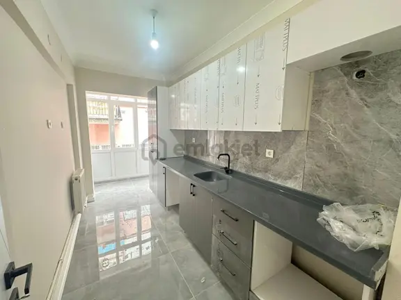Şafak'tan A.eğlence Yakını 3+1 Lüks Yapılı Orta Kat Ön Cephe 1