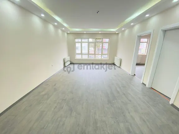 Şafak'tan A.eğlence Yakını 3+1 Lüks Yapılı Orta Kat Ön Cephe 2