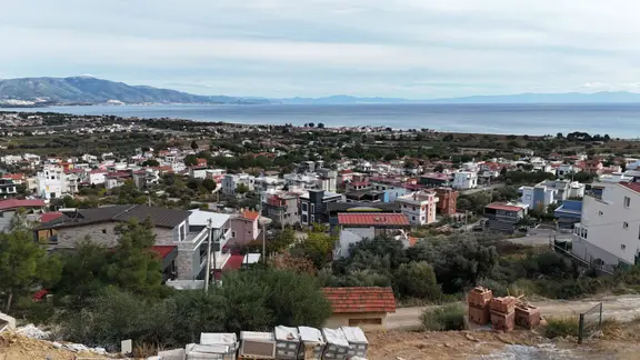 İzmir Seferihisar Atatürk Mahallesinde Deniz Manzaralı 300 M2 Arsa 1