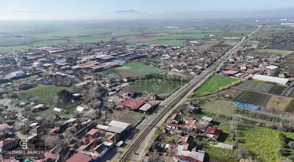 Bayındır Furunlu Köy'ünde Yola Cepheli Kargir Evli 977 M2 Tarla 2