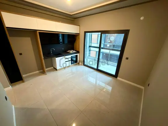 🏡 Referans'tan Altınkum'da Ara Kat Asansörlü Lüks 1+1 Daire 2