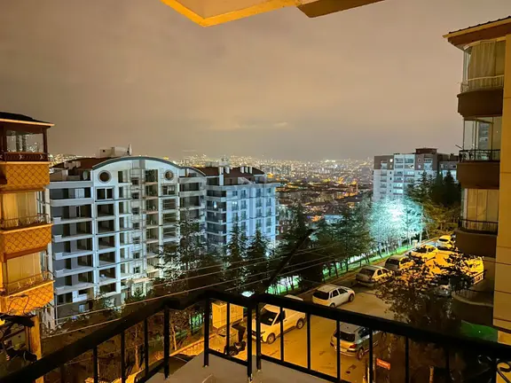 Şafak'tan Melek Özen Okulu Yanı 3+1 Bağımsız Orta Kat Ön Cephe 2